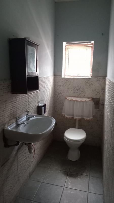 8 Bedroom Property for Sale in Klein Parys Western Cape